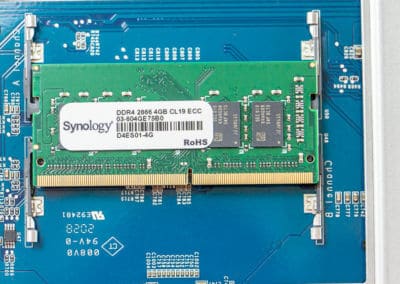 DS1621+